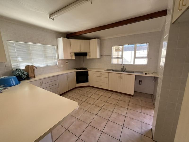 To Let 3 Bedroom Property for Rent in Durbanville Western Cape